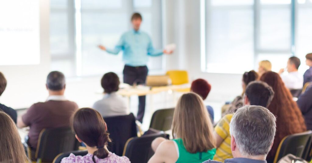 why-engage-a-business-coach-in-ontario-for-your-small-business